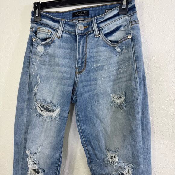 Judy Blue jean bleach splatter ripped raw hem size 1 denim Distressed Blue Jeans - Picture 3 of 12
